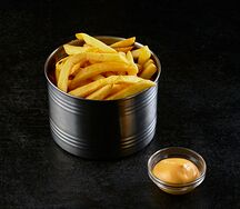 Картофель фри с соусом