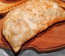 Чебурек с сыром
