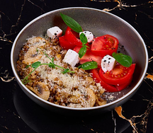 Каша гречневая с грибами и сыром