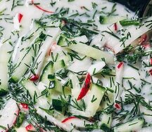 Окрошка овощная с курицей и квасом