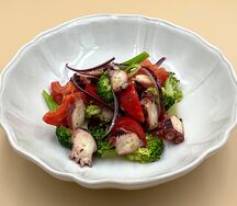 Салат с Осьминогом