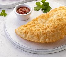 Чебурек фирменный Брынза