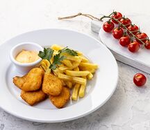 Наггетсы куриные с картофелем фри