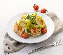 Салат Цезарь с креветками
