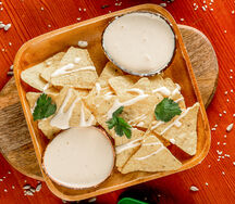 Кукурузные чипсы начос