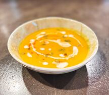 Тыквенный суп с карри и кокосовым молоком