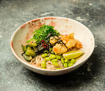 Креветки темпура, рисовая лапша, чука