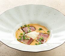 Тыквенный крем-суп с брискетом и пармезаном