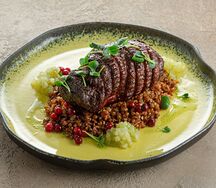 Мясо рульки с хрустящей гречей