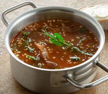 Борщ с томленой cвиной грудинкой