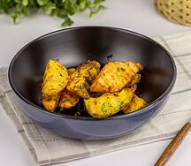 Картофель запеченный с чесноком