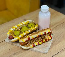 2 хот-дога и напиток