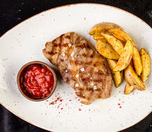 Стейк из cвинoй шеи с Айдахо