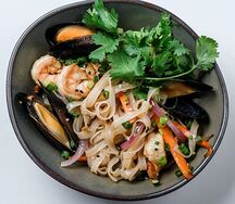 Лапша Том ям с морепродуктами