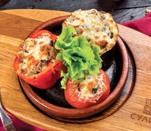 Овощи, фаршированные грибами и сыром