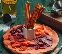 Мясная тарелка к пенному