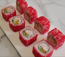Калифорния с крабом