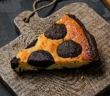 Шоколадный торт с домашним сыром