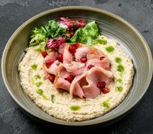 Сациви с уткой и гранатом