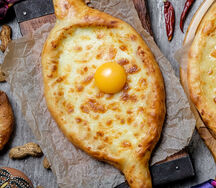 Хачапури по-аджарски