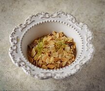 Ризотто. cвинoй брискет и пряная груша