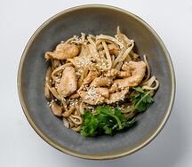 Сливочная лапша с курицей