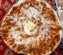 Ламаджо с сыром