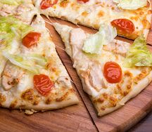 Цезарь-пицца