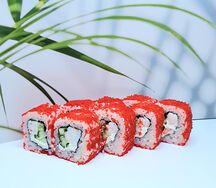 Калифорния с крабом в икре