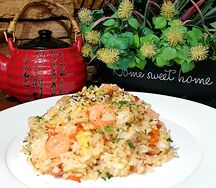 Рис с креветками и овощами