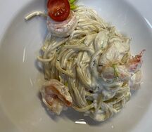 Паста с тигровыми креветками