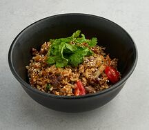Жареный рис с говядиной