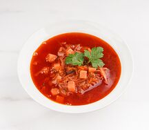 Борщ с картофелем и сметаной