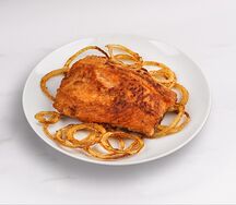 Филе горбуши с луком фри