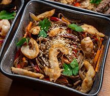 Wok с куриным филе
