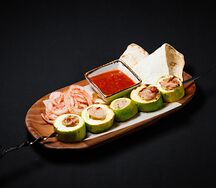 Шашлык куриный в кабачке