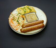 Домашние колбаски куриные с картофелем по - домашнему