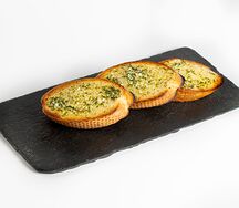 Чесночный хлеб