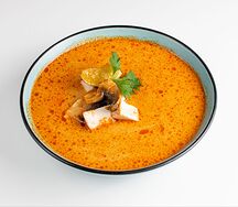 Том ям с курицей