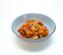 Бульдак сырный с сосисками