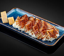 Угорь на рисе