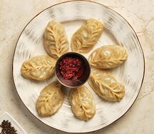 Манты с тыквой и мясом
