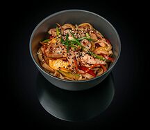 Вок с курицей