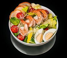 Салат Цезарь с креветками
