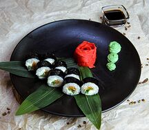 Салмон Маки