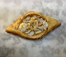 Хачапури по-аджарски курица с грибами
