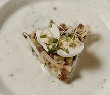 Окрошка на айране с курицей
