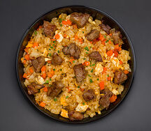 Жареный рис с говядиной Black Angus