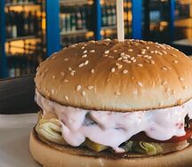 Burger Tommi Gun