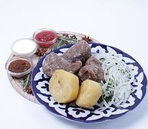 Казан-кебаб из говядины с картошкой по-узбекски